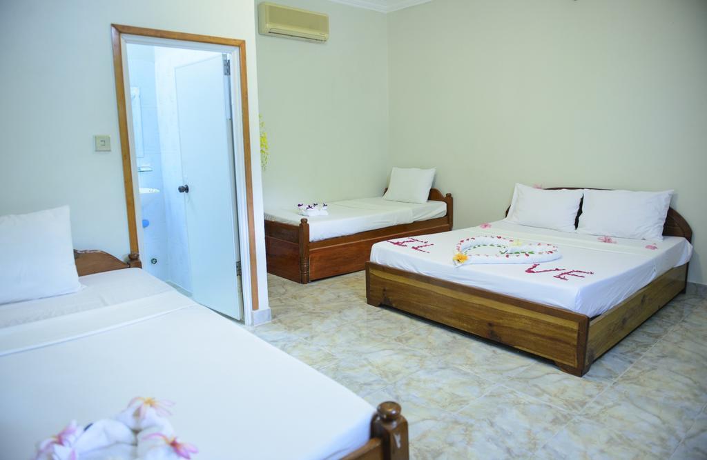 Zana Beach Guesthouse Σίχανουκβιλ Εξωτερικό φωτογραφία