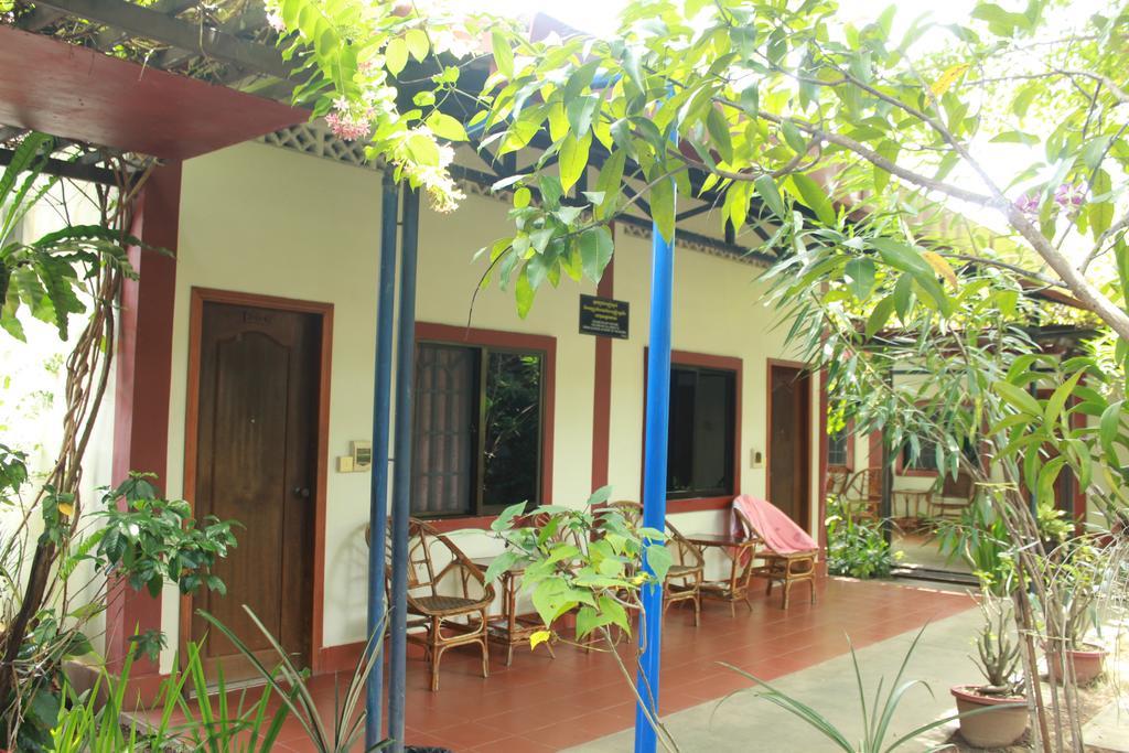 Zana Beach Guesthouse Σίχανουκβιλ Εξωτερικό φωτογραφία